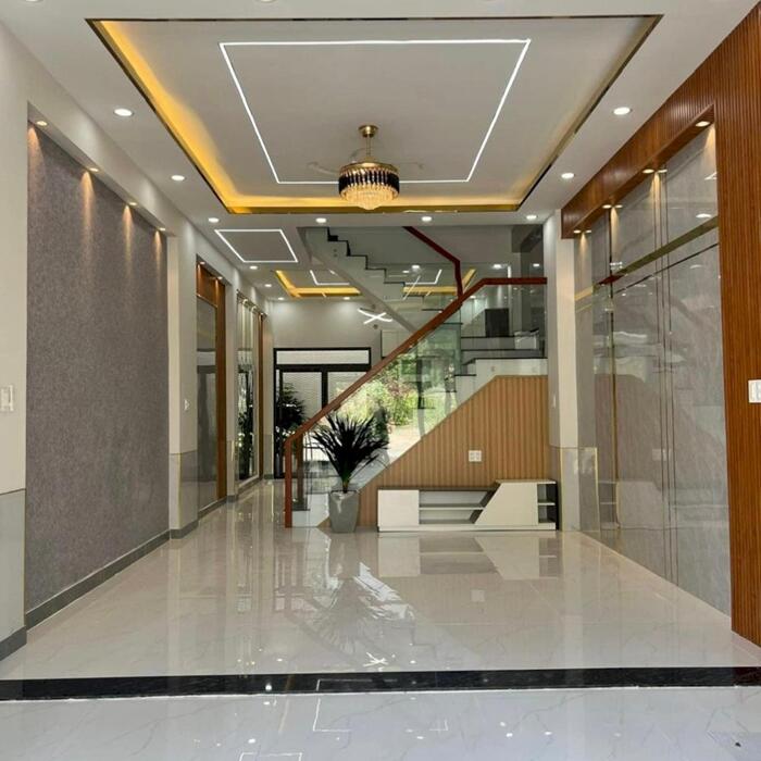 Hình ảnh Bán Nhà Đẹp Ở Ngay Gần Phường Trảng Dài KCN Thạnh Phú 1
