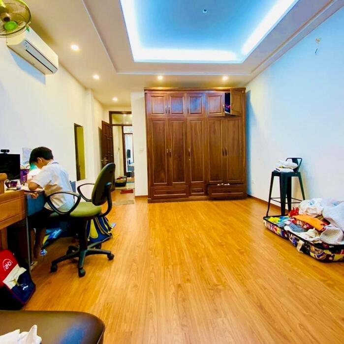 Hình ảnh Bán nhà Phân Lô ngõ 603 Đường Lạc Long quân, Tây Hồ, trước nhà 4m, 42m2 giá 5.8 tỷ 0