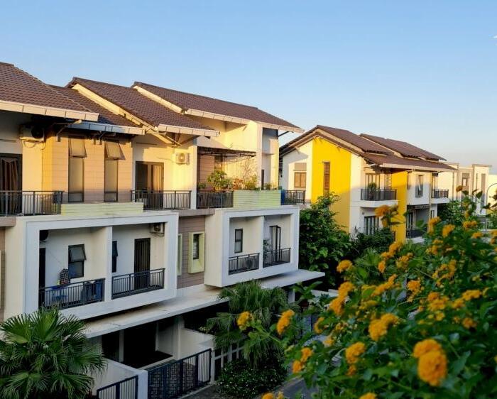 Hình ảnh Chính chủ cần tiền bán căn nhà hoàn thiện 75 m2 Belhomes VSIP Bắc Ninh 0