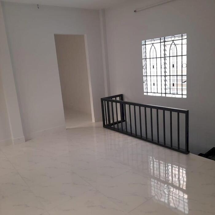 Hình ảnh Bán nhà mới 2 tầng Giá Rẻ hẻm Lê Hồng Phong- Phước Hải- Nha Trang ( giá chỉ 1tỷ470tr) 2