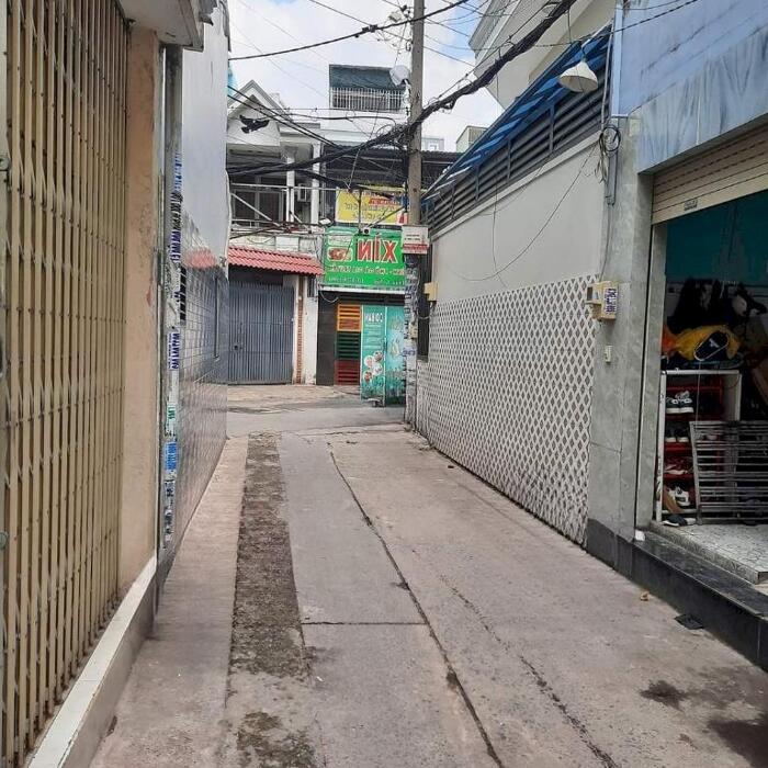 Hình ảnh Nhà mới 4 Tầng, xe hơi đậu cửa tại Phạm Văn Chiêu, P14, GV chỉ 6tỷ. 0