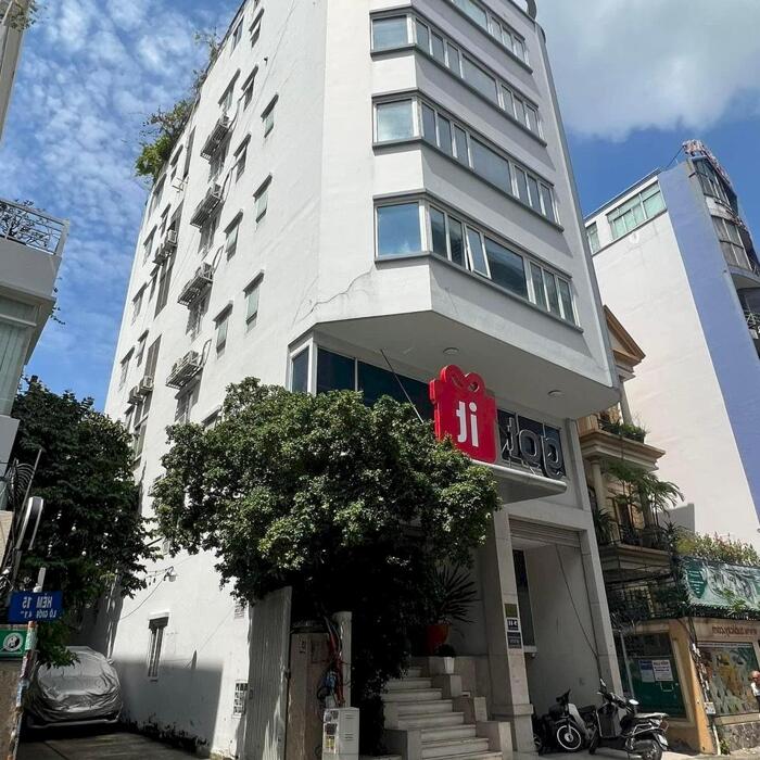 Hình ảnh Building 3 mặt tiền đường Nguyễn Văn Thủ, p.Đakao, Q.1, 9x19, hầm 8 lầu, hdt 350tr/th, 105 tỷ 0