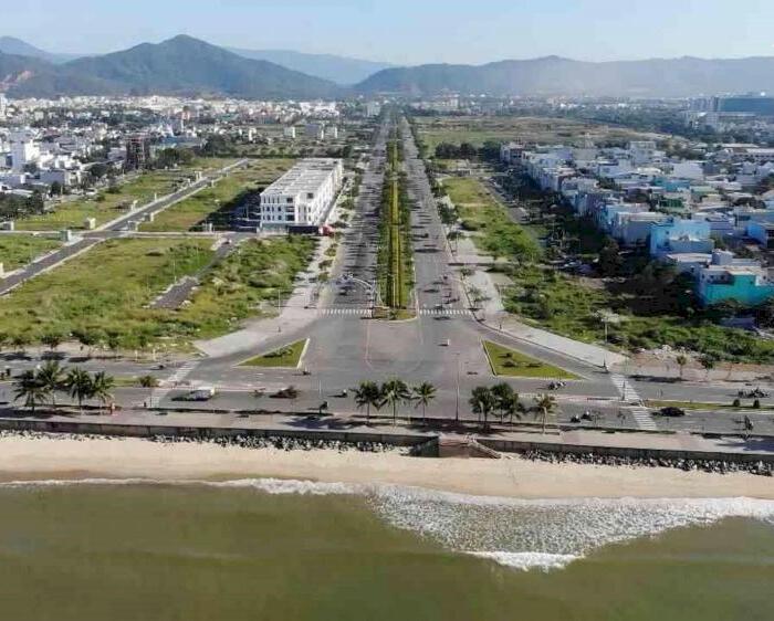 Hình ảnh Bán 2 lô liền kề đường Nguyễn Tất Thành, View biển, Giá 16 tỷ hơn 4