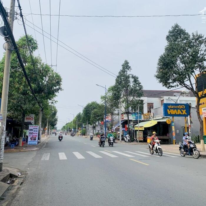 Hình ảnh Nhà bán phường Hiệp Hòa gần đường Đặng Văn Trơn Sổ hồng riêng gần 400m2 thổ cư giá 12,5 tỷ 12