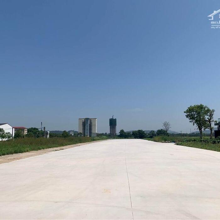 Hình ảnh Bán lô đẹp 140m2 mặt đường 36m đất dự án Đồng Dâu, Hưng Dũng, TP Vinh 0