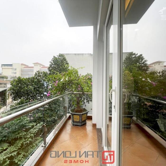 Hình ảnh Cho thuê nhà riêng 6 tầng hiện đại tại Xuân La giá siêu tốt. LH: 0962908894 7