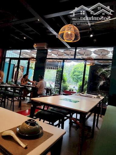 Hình ảnh Cho thuê nhà hàng 10x20m mặt tiền đường Song Hành, P. An Phú An Khánh, Quận 2. Giá 150tr/th 5