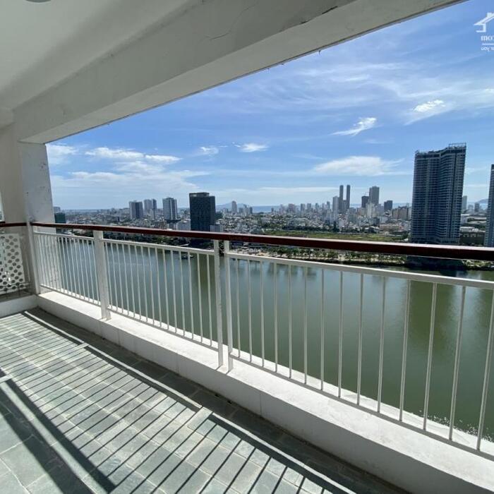 Hình ảnh Chủ Cần Bán Nhanh Căn hộ 2PN View Sông Indochina Riverside Tower 102.2m2, Sổ hồng lâu dài-0905848545 0