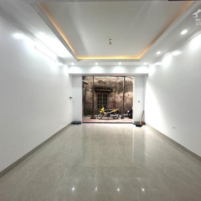 Hình ảnh Bán nhà Trong Ngõ phố Lê Trọng Tấn nhà 6 tầng thang máy mới.50M ra phố 2