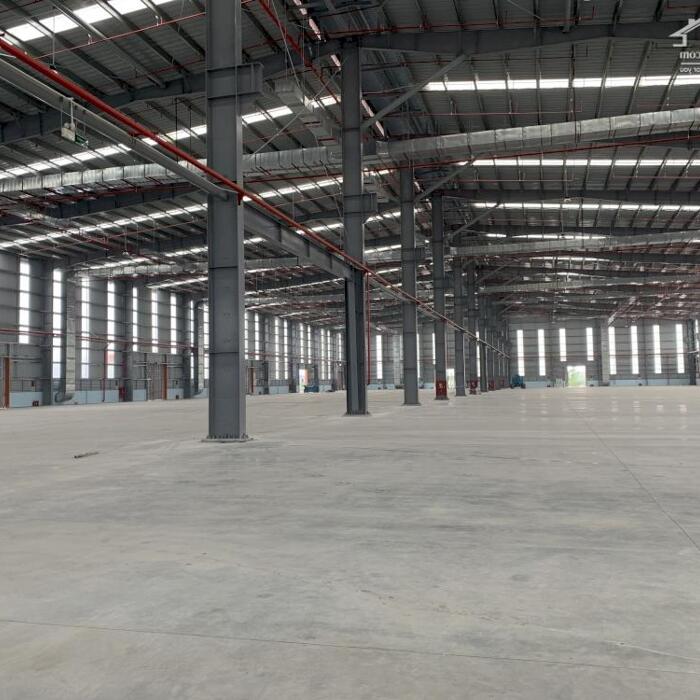 Hình ảnh Cho thuê nhà xưởng kcn Nam Sơn,Dt 16000m2xưởng độc lập, làm chế xuất. Lh 0988 457 392 0