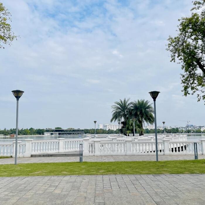 Hình ảnh Biệt thự Nguyệt Quế Vinhomes Riverside 2: View hồ harmony, giá thoả thuận 3