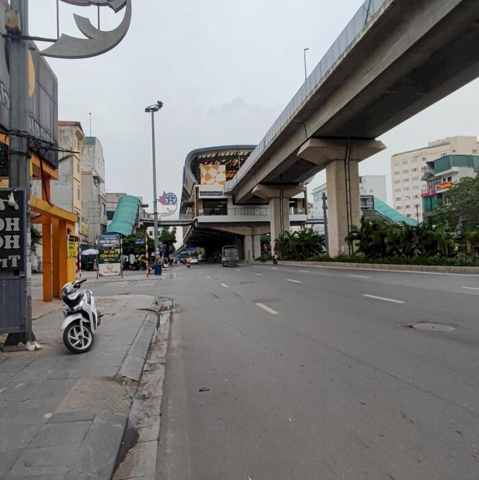 Hình ảnh Mặt phố Trần Phú sát Nguyễn Trãi và Chiến Thắng thuận tiện kinh doanh giá rẻ chỉ hơn 10 tỷ 0