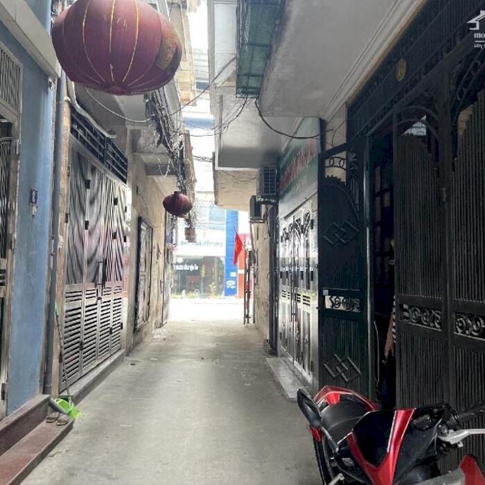 Hình ảnh Bán nhà trong ngõ phố Đại Từ quận Hoàng Mai.Nhà 2 mặt ngõ 10M ra ô tô 0