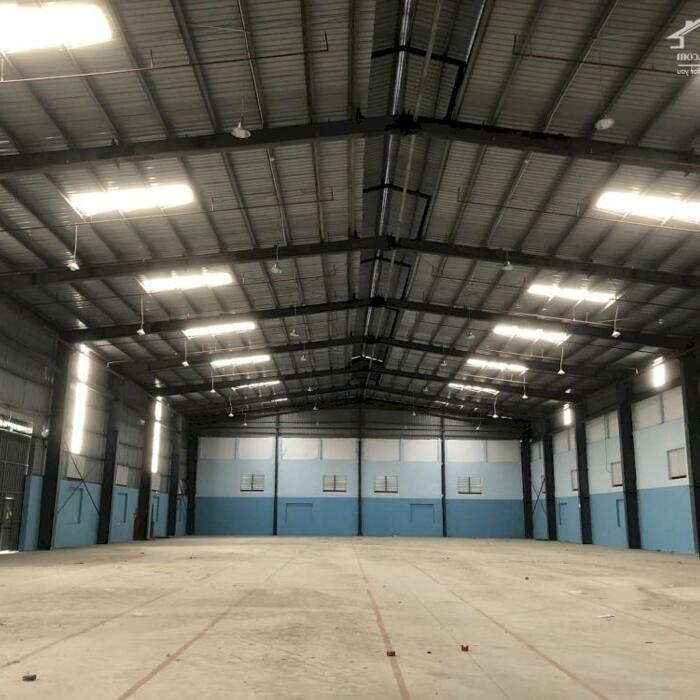 Hình ảnh CHO THUÊ 2000m2 KHO, XƯỞNG GẦN CCN CẦU GÁO. ĐAN PHƯỢNG HN 0