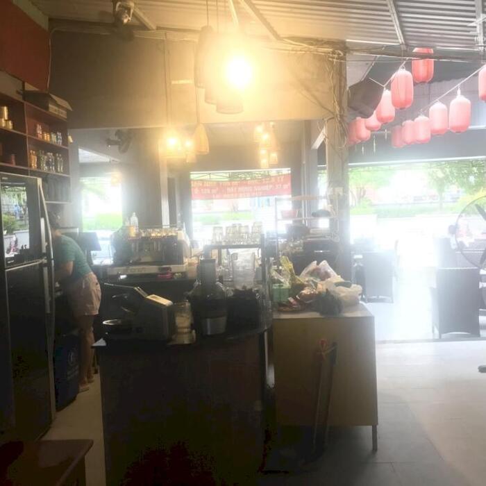 Hình ảnh Bán nhà Tặng Quán Cafe đang kinh doanh 166m2(12×20), chỉ 12.8 tỷ bớt lộc, ngay Chung cư Phúc Lộc Thọ 1