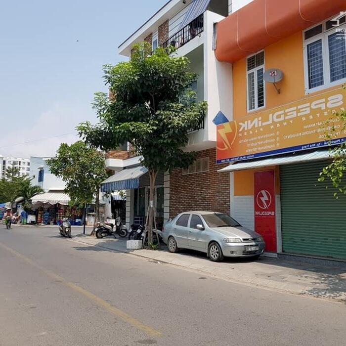 Hình ảnh Bán nhà căn góc hai mặt tiền đường A6 khu đô thị VCN Phước Hải- Nha Trang 0