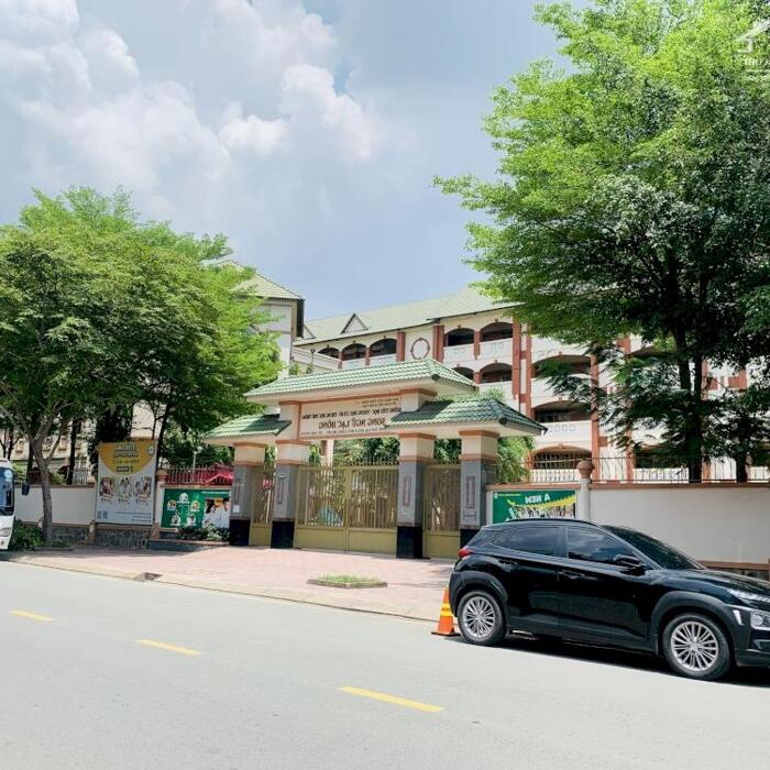 Hình ảnh Nhà bán phường Bửu Long mặt tiền N4 đối diện trường Song Ngữ Lạc Hồng, nhà thô 1 trệt 2 lầu 90m2 giá 6 tỷ 9