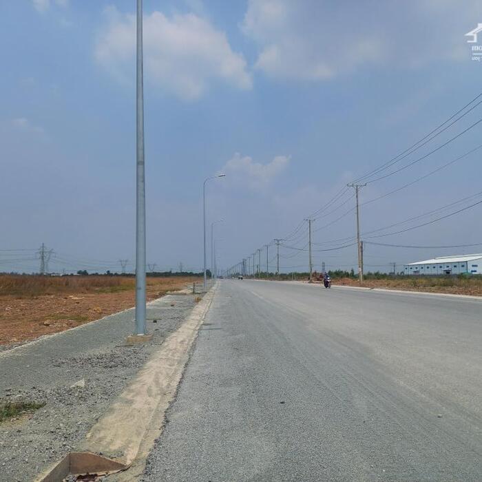 Hình ảnh Bán đất xây dựng xưởng 2500m2-10000m2 KCN Nam Thuận, Xã Đức Hòa Đông, Huyện Đức Hòa, Long An 2