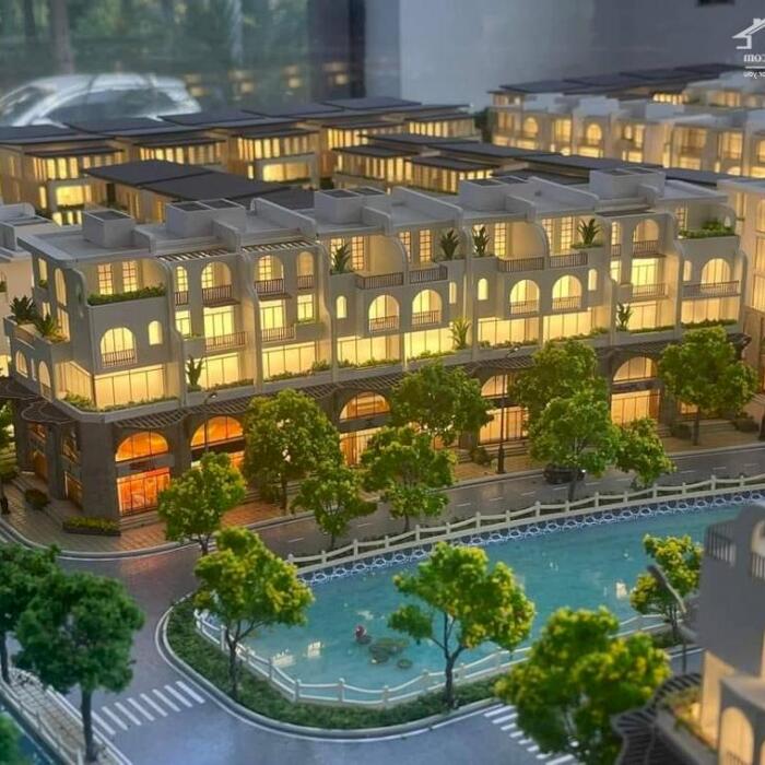 Hình ảnh Bán nhà 4 tầng 6 phòng ngủ dự án Vaquarius Văn Giang, Hưng Yên 6