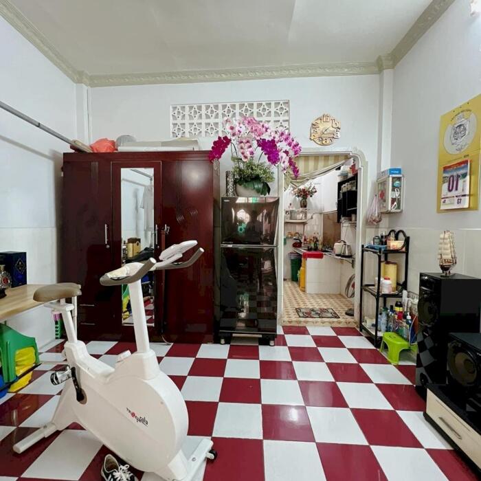 Hình ảnh Cần bán nhà phố đường Nguyễn Tất Thành, Quận 4, TPHCM, ACE kết nối giúp mình nhé: 7