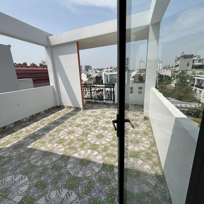 Hình ảnh Chính chủ bán căn nhà mới 4 tầng DT chuẩn 4.5x15 - Mặt tiền kinh doanh ngay Bùi Đình Túy 5