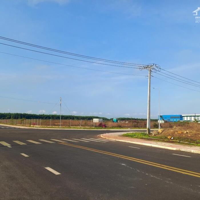 Hình ảnh Bán đất xây dựng xưởng 30000m2 KCN Huyện Long Thành, Đồng Nai 1