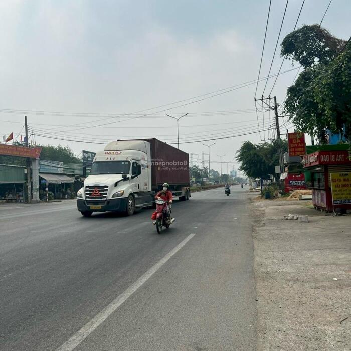 Hình ảnh Bán Gấp Đất Mặt Tiền Đường Nguyễn Văn Thành (6 làn xe ) Sát TP Mới Giá Rẻ 3