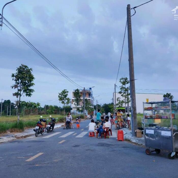 Hình ảnh Kẹt tiền bán rẻ 200-300 triệu dự án Thuận Đạo Residence mặt tiền Vành đai 4 (TL830), SHR, LH 0784433823 3