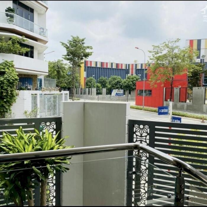 Hình ảnh KĐT Vạn Phúc City, Thủ Đức - Nhà góc 2 Mặt tiền đối diện trường Quốc tế Amasi Giá 27 tỷ 2