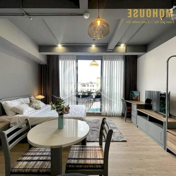 Hình ảnh Cho Thuê Căn Hộ Luxury Ban Công Thoáng Ngay Gần Etown Cộng Hòa Full Nội Thất Máy Giặt Riêng Thang Máy Siêu Đẹp 3