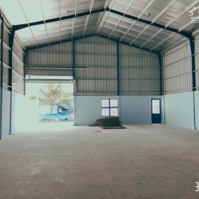 Hình ảnh CHO THUÊ KHO 320m2 GIÁ CHỈ 24tr/tháng TẠI AN PHÚ ĐÔNG , Q12 3