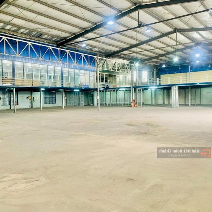 Hình ảnh Cho thuê kho khu vực Hải An 1500m2 và 500m2 văn phòng, có điện 3 pha, PCCC cơ bản 0