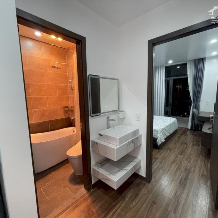 Hình ảnh Cho thuê căn hộ 1 p.ngủ, p.khách riêng (50m2) tại Vinhomes Marina. 7