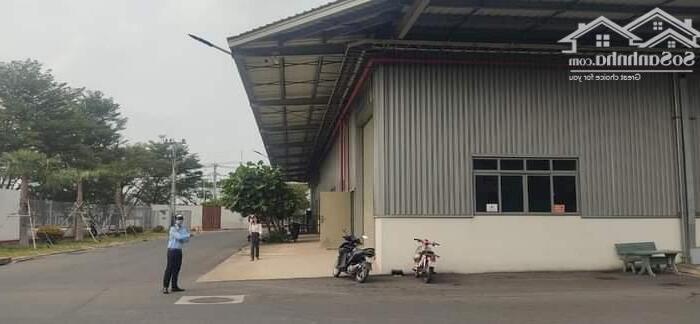 Hình ảnh Cho thuê xưởng 2400m2 KCN Nhơn Trạch 3, Huyện Nhơn Trạch, Đồng Nai 1