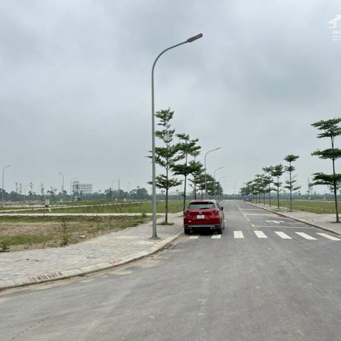 Hình ảnh Tôi cần bán lô đất nền vị trí đẹp giá đầu tư tại dự án nhà ở Đông Phong, Yên Phong 0