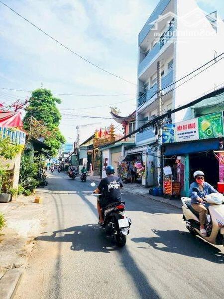 Hình ảnh chdv mặt tiền đường số 6, phường 6, gò vấp, tp hồ chí minh. cho nguồn thu ổn đinh 50tr 1 tháng 1