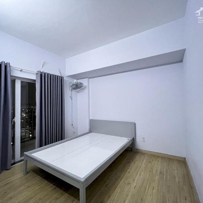 Hình ảnh Bán căn hộ 105m2 - 3PN, 2WC ở Oriental Plaza đường Âu Cơ, quận Tân Phú 5