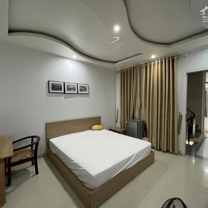 Hình ảnh Cho thuê nhà 7 p.ngủ khép kín phố Văn Cao, DT: 60m2 x 5 tầng. 3