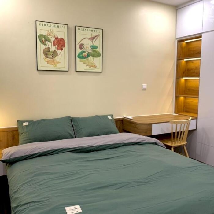 Hình ảnh Cho thuê căn hộ 2 ngủ tại Hoàng Huy Commerce giá chỉ 15 triệu 5