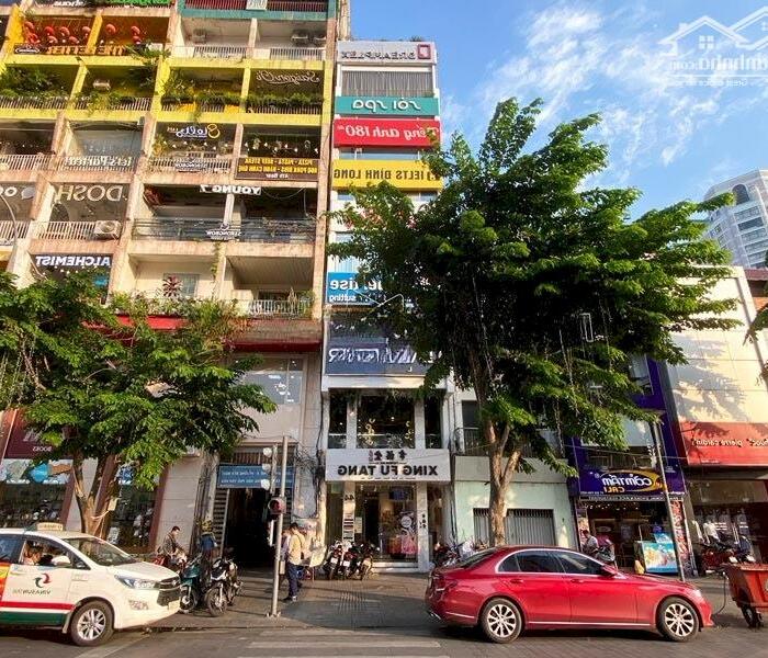 Hình ảnh Cho thuê nhà mặt tiền đường Nguyễn Huệ, Phường Bến Nghé, Quận 1. (5m x 24m + 2 lầu) 2