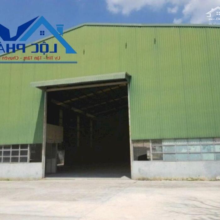Hình ảnh Cho thuê xưởng góc 2 mt 2600m2 đường Đồng Khởi, Tp Biên Hoà, Đồng Nai 0