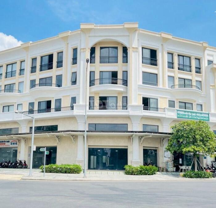 Hình ảnh Cần tiền bán gấp shophouse Vạn Phúc city 7m x 21m giá cực tốt chỉ 30 tỷ 3