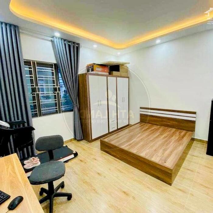 Hình ảnh Cho thuê nhà 4 tầng full đồ xịn sò ở Phương Lưu, thích hợp ở và làm văn phòng. LH: 0989.099.526. 5