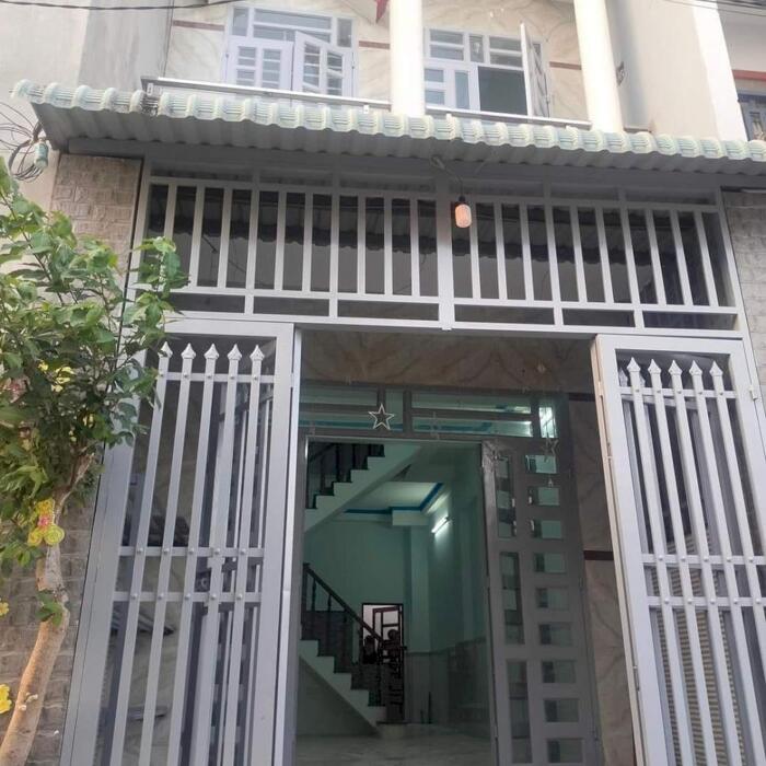 Hình ảnh Ngộp bank - trả lãi cần bán nhanh nhà tại Trung tâm TT Lai Uyên - Bàu Bàng giá chỉ 1ty 0