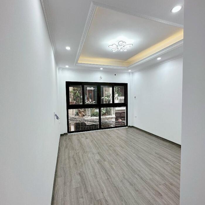 Hình ảnh Bán nhà KV Kim Ngưu, Lạc Trung: oto đỗ cửa, nhà mới ở ngay: 30m2, 5T, MT 3,5m. Giá 5 tỷ 150 4