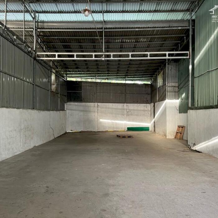 Hình ảnh Cho thuê kho xưởng 200m² có PCCC gần cầu Bà Bộ, đường Võ Văn Kiệt, P. Long Hoà, Q. Bình Thuỷ, TP. Cần Thơ, thuê 10 triệu/ tháng 0