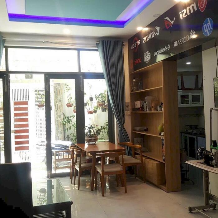 Hình ảnh bán nhà 2 tầng Phước Tiến dt: 83m2. ngang 8 giá Giá: 5,2 tỷ TL nhẹ lh: 0905724084 Bích 0