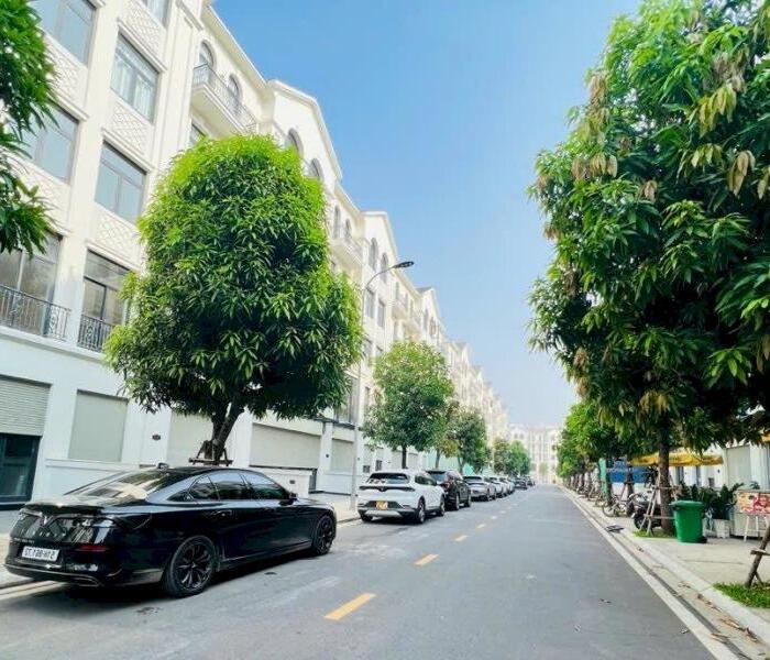 Hình ảnh CẬP NHẬT GIỎ HÀNG CHO THUÊ MẶT BẰNG TỐT NHẤT Ở VINHOMES GRAND PARK-0903257578 6