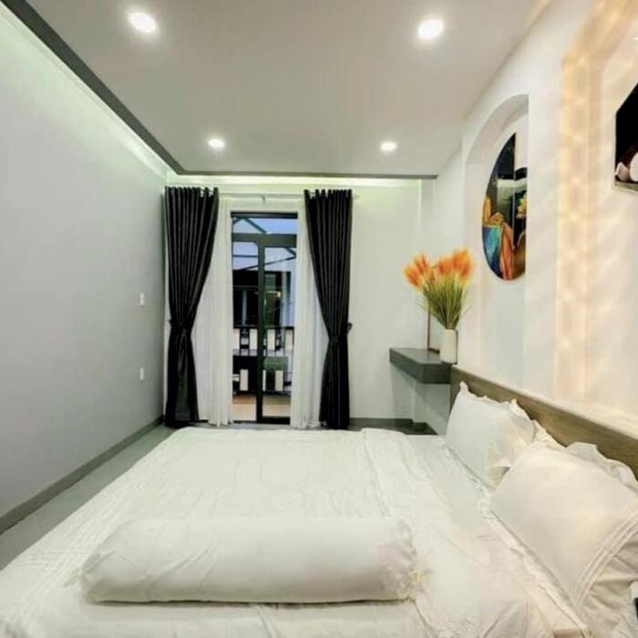 Hình ảnh Nhà Nguyễn Duy Trinh,Q2,99m2,2 tầng , 3PN,gần MT, thoáng đẹp 3