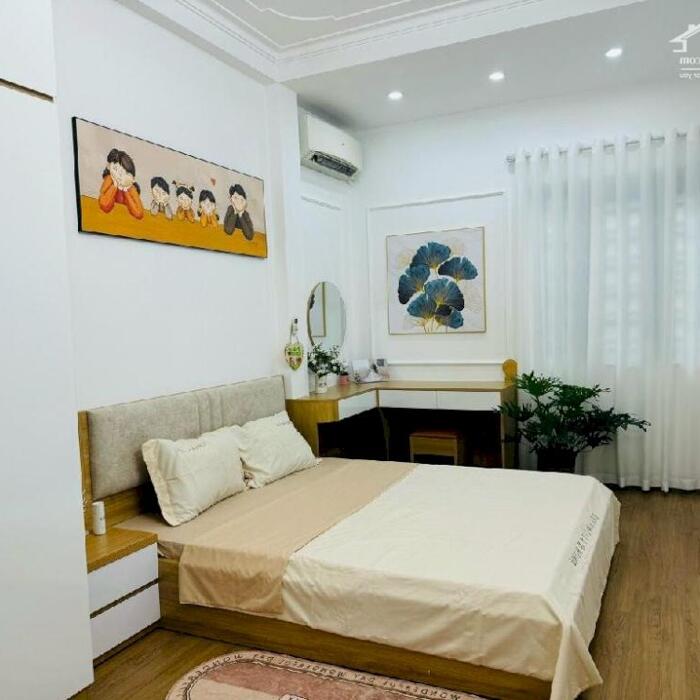 Hình ảnh Bán Nhà Nguyễn Văn Cừ, Long Biên 52m2, 4T giá 7.15 tỷ (có sân rộng thoáng) 0